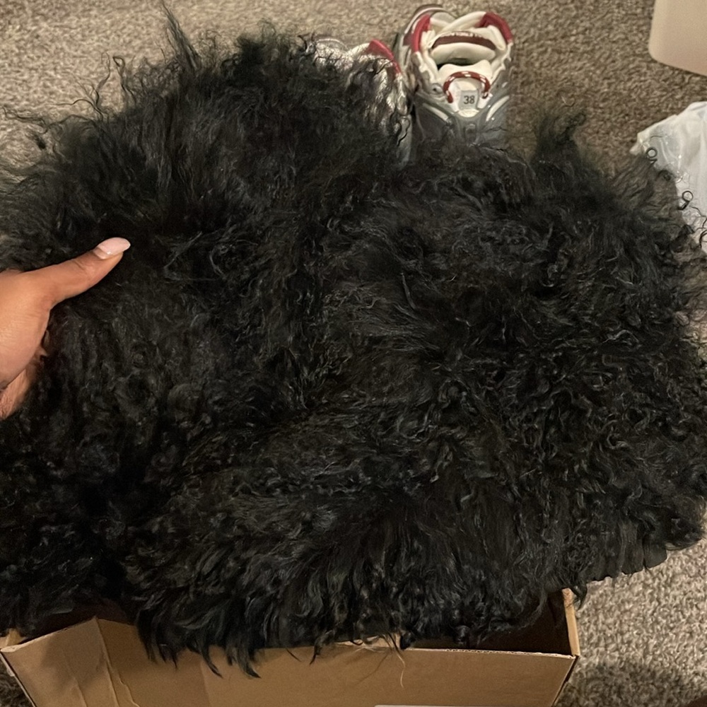 UGGs Mongolian boots - Picture 2 of 5